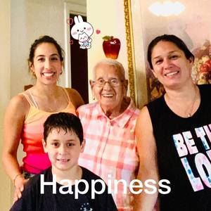 Meet your Posher, Raquel